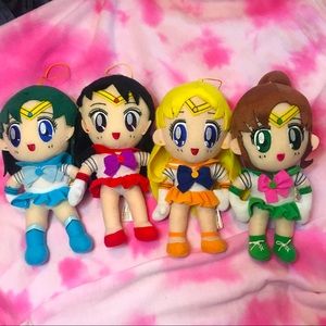 Sailor Moon plush set